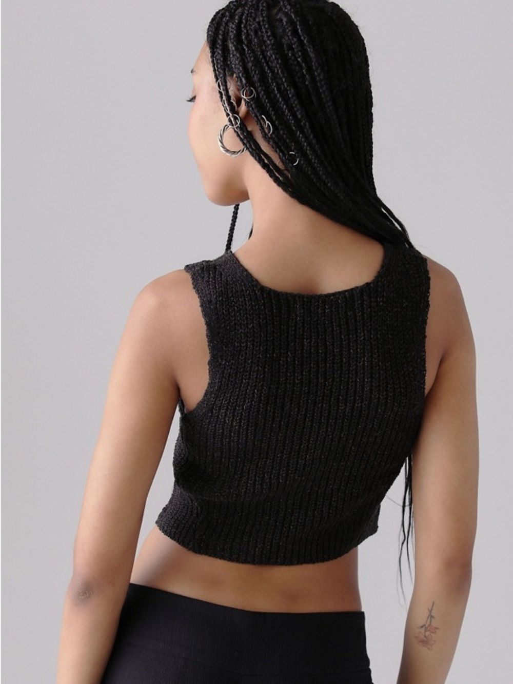 Urban Outfitters Demi Ribbed Sweater Vest | Black | Medium - Picture 3 of 8